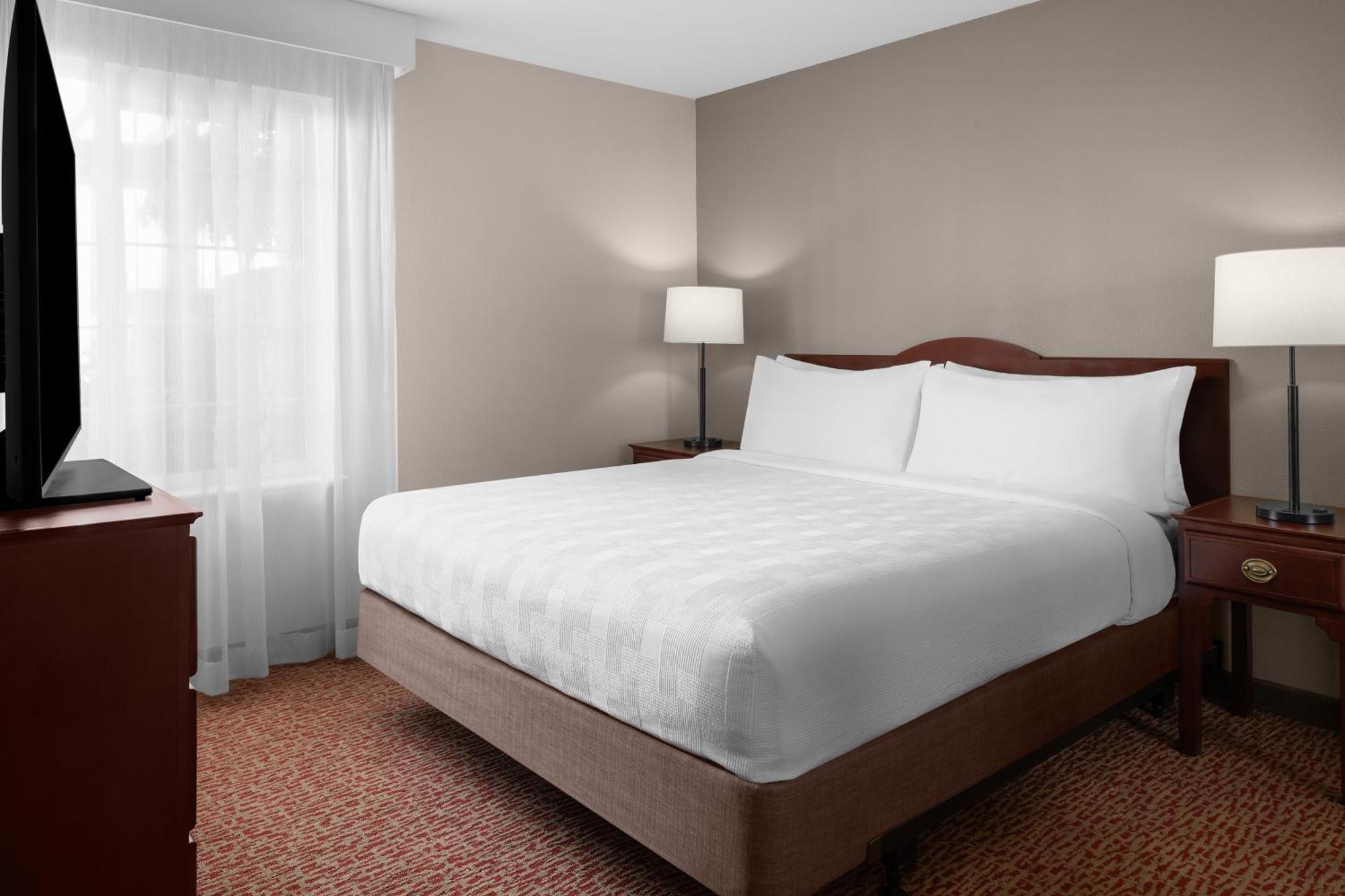 Larkspur Landing Extended Stay Suites בלוויו מראה חיצוני תמונה